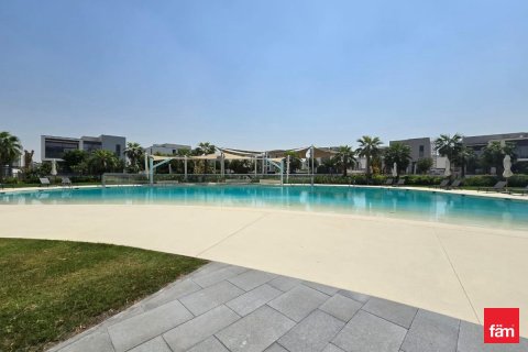 Снять в аренду таунхаус в Джабаль-Али, Дубай: 4 спальни, 361.4м², № 67516 - фото 6