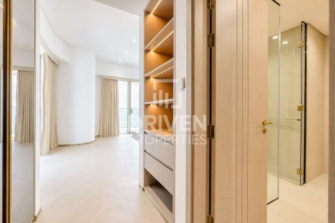 Apartamento en Dubai, 2 dormitorios, 170.76 m², № 140385 - foto 13