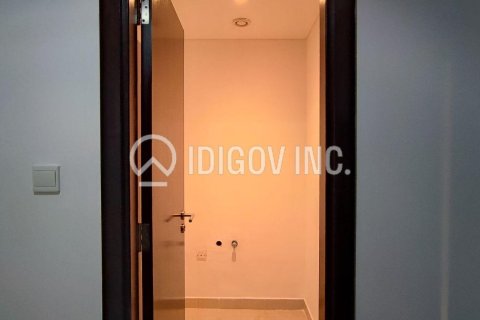 Apartment in Jumeirah Lake Towers, Dubai 1 bedroom, 92 sq.m. № 85262 - photo 19