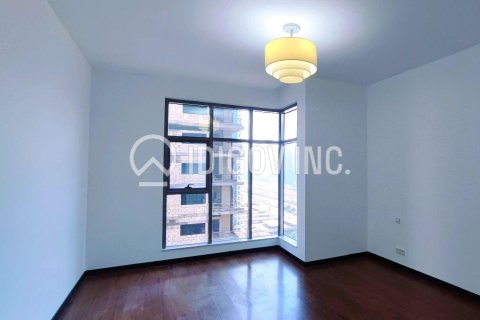 Apartment in Jumeirah Lake Towers, Dubai 1 bedroom, 92 sq.m. № 85262 - photo 2