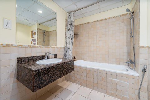 Appartement à Rimal, Jumeirah Beach Residence, Dubai, 2 chambres, 115 m², № 85257 - photo 15