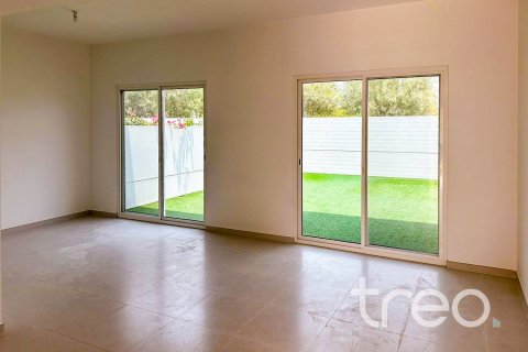 Adosado en Mudon, Dubai, 3 dormitorios, 142.33 m², № 124765 - foto 9
