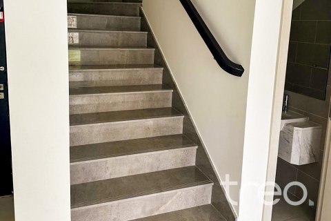 Adosado en Mudon, Dubai, 3 dormitorios, 142.33 m², № 124765 - foto 3