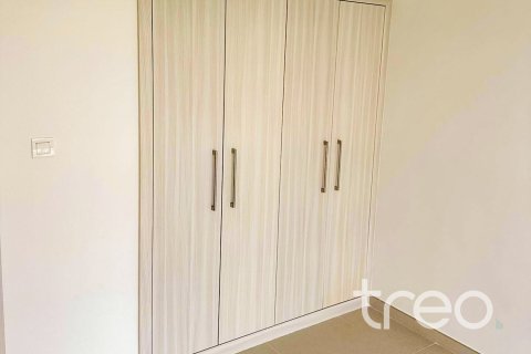 Adosado en Mudon, Dubai, 3 dormitorios, 142.33 m², № 124765 - foto 4