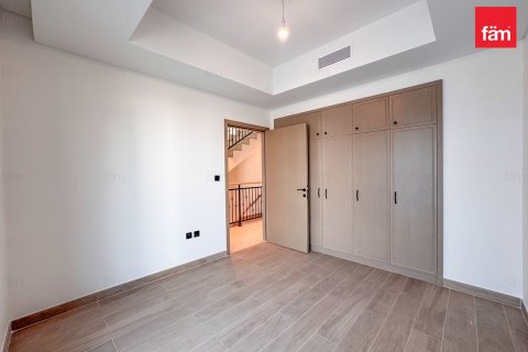 Adosado en Dubai, 5 dormitorios, 215.1 m², № 85880 - foto 15