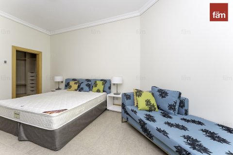 Apartment in Palm Jumeirah, Dubai 5 bedrooms, 209.6 sq.m. № 85871 - photo 6