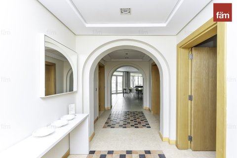 Apartment in Palm Jumeirah, Dubai 5 bedrooms, 209.6 sq.m. № 85871 - photo 11