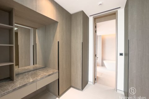 Villa en Dubai, 5 dormitorios, 536.3 m², № 77312 - foto 15