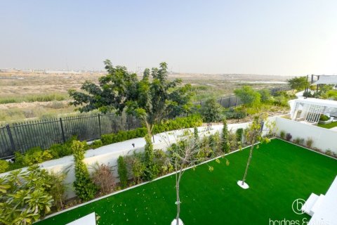 Villa en Dubai, 5 dormitorios, 536.3 m², № 77312 - foto 12