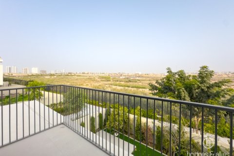 Villa en Dubai, 5 dormitorios, 536.3 m², № 77312 - foto 10
