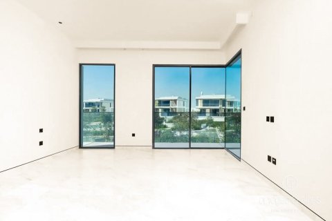 Villa en Dubai, 6 dormitorios, 860.5 m², № 77313 - foto 5
