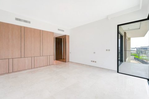 Villa en Dubai, 6 dormitorios, 860.5 m², № 77313 - foto 10
