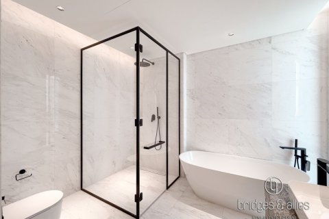 Villa en Dubai, 4 dormitorios, 432 m², № 77311 - foto 18