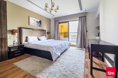 Apartment in Downtown Dubai (Downtown Burj Dubai), Dubai 1 bedroom, 75.2 sq.m. № 7323 - photo 2