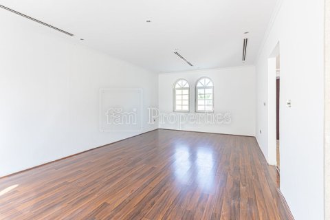 فيلا في دبي 3 غرف نوم, 680 م² رقم 53286 - صورة 3