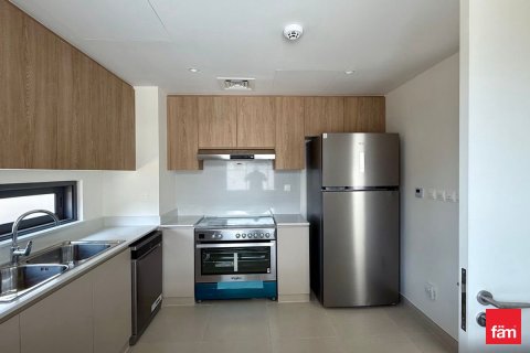 Villa à Dubai, 4 chambres, 367.9 m², № 53281 - photo 3