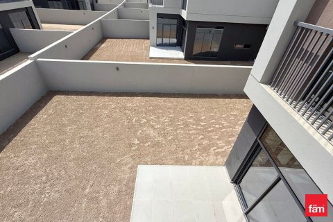 Villa à Dubai, 4 chambres, 367.9 m², № 53281 - photo 28