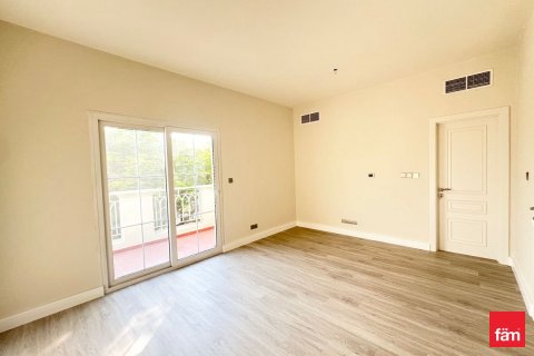 Villa à Dubai, 3 chambres, 488.2 m², № 53280 - photo 11