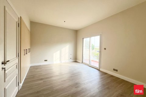 Villa à Dubai, 3 chambres, 488.2 m², № 53280 - photo 12
