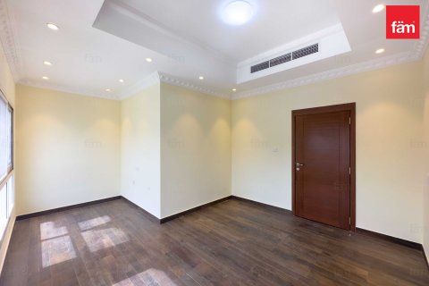 Villa in Al Furjan, Dubai 5 bedrooms, 604.3 sq.m. № 49881 - photo 23