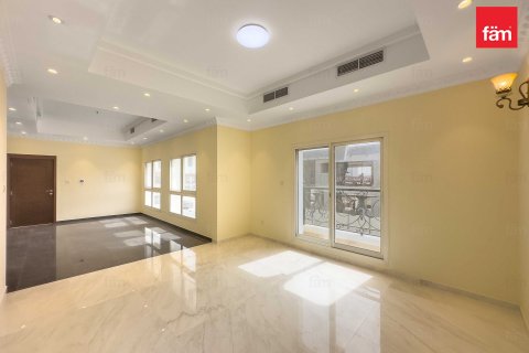 Villa in Al Furjan, Dubai 5 bedrooms, 604.3 sq.m. № 49881 - photo 2