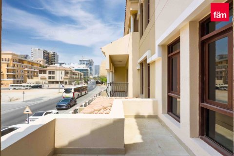 Townhouse in Dubai 4 bedrooms, 300.3 sq.m. № 49888 - photo 6