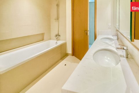 Apartment in Dubai 3 bedrooms, 143.4 sq.m. № 49889 - photo 6