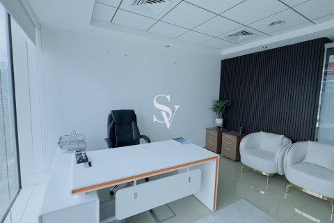 Bureau à Business Bay, Dubai, 61 m², № 113378 - photo 2