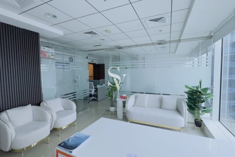 Bureau à Business Bay, Dubai, 61 m², № 113378 - photo 9