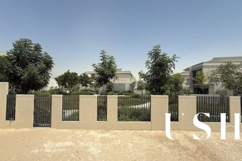 Townhouse in Aura, Tilal Al Ghaf, Dubai 4 bedrooms, 241 sq.m. № 39633 - photo 21