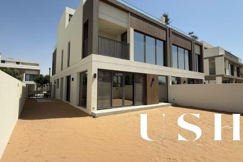 Townhouse in Aura, Tilal Al Ghaf, Dubai 4 bedrooms, 241 sq.m. № 39633 - photo 1
