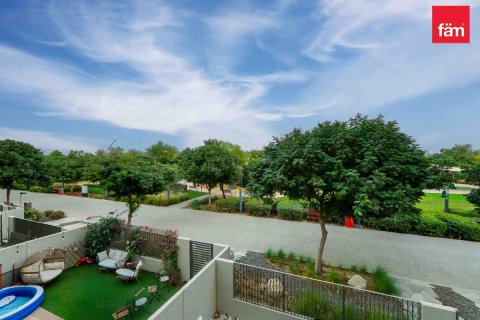 Apartment in Dubai 2 bedrooms, 170.4 sq.m. № 111834