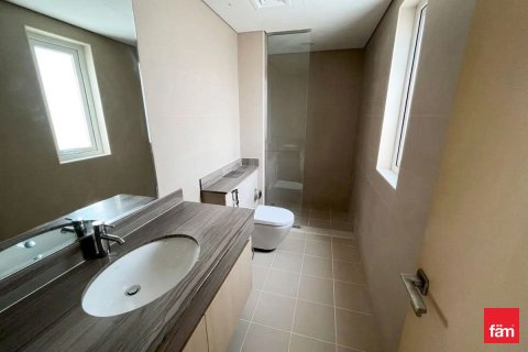 Villa in Dubai 4 bedrooms, 399.9 sq.m. № 111840 - photo 6