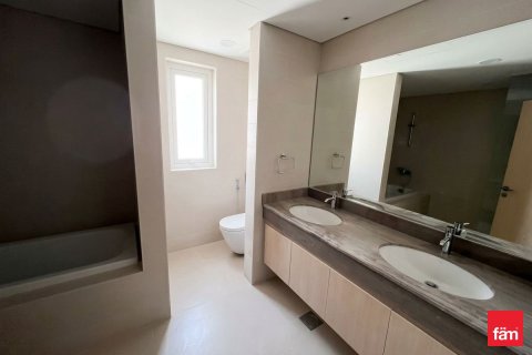 Villa in Dubai 4 bedrooms, 399.9 sq.m. № 111840 - photo 3