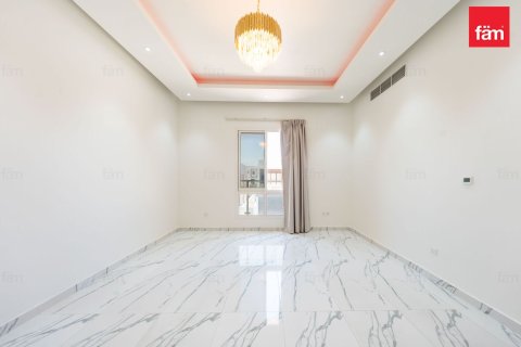 Villa in Dubai 6 bedrooms, 617.1 sq.m. № 111833 - photo 16