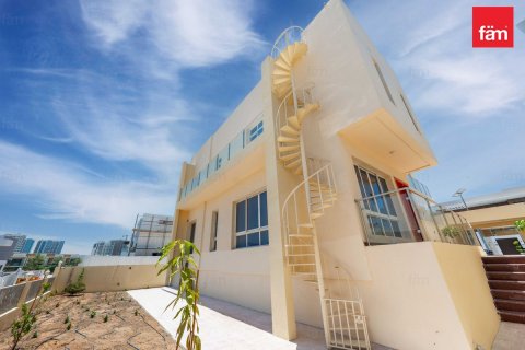 Villa in Dubai 6 bedrooms, 617.1 sq.m. № 111833 - photo 6
