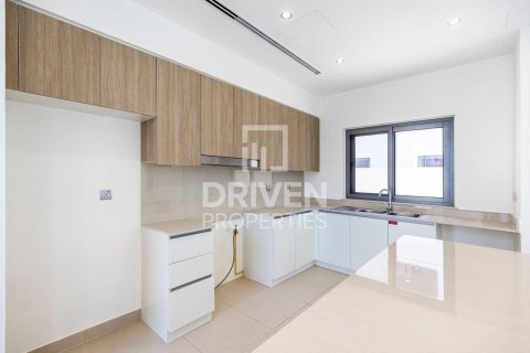 Villa in Sidra Villas, Dubai Hills Estate, Dubai 4 bedrooms, 455.69 sq.m. № 128953 - photo 13