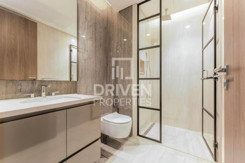 Apartment in Business Bay, Dubai 3 bedrooms, 216.19 sq.m. № 128951 - photo 12