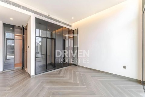 Apartment in Business Bay, Dubai 3 bedrooms, 216.19 sq.m. № 128951 - photo 2