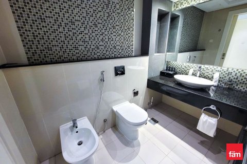 Снять в аренду квартиру в Даунтаун Дубай (Даунтаун Бурдж Дубай), Дубай: 2 спальни, 122.6м², № 71798 - фото 10