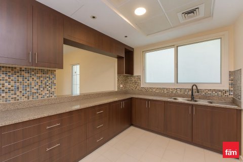 فيلا في دبي 4 غرف نوم, 635.9 م² رقم 71789 - صورة 7