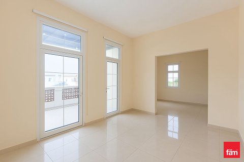 فيلا في دبي 4 غرف نوم, 635.9 م² رقم 71789 - صورة 4