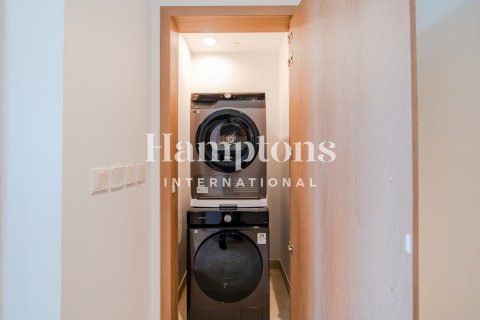 Снять в аренду квартиру в The Hills A, The Hills, Дубай: 2 спальни, 165.80955828м², № 64500 - фото 4