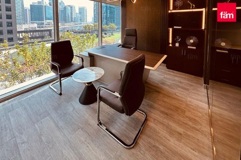 Office in Business Bay, Dubai 67.4 sq.m. № 95684 - photo 5