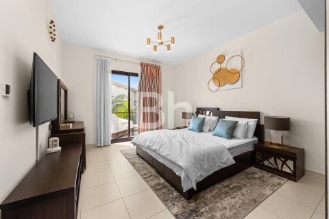 Villa en Reem, Dubai, 3 dormitorios, 223 m², № 24356 - foto 5