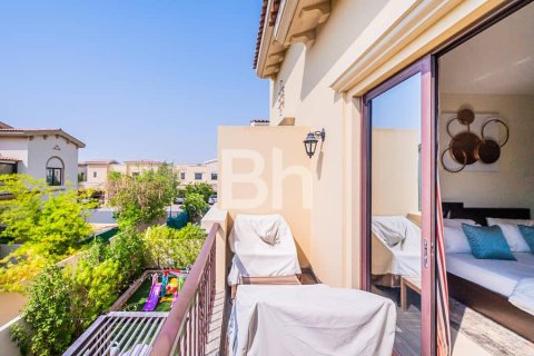 Villa en Reem, Dubai, 3 dormitorios, 223 m², № 24356 - foto 4