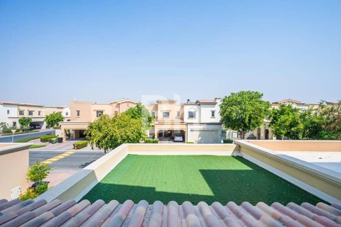 Villa en Reem, Dubai, 3 dormitorios, 223 m², № 24356 - foto 3