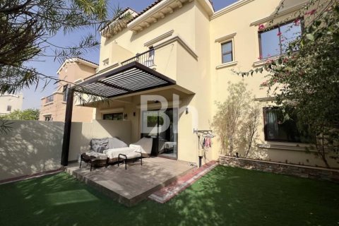 Villa en Reem, Dubai, 3 dormitorios, 223 m², № 24356 - foto 16