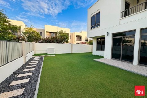 Townhouse in Town Square, Dubai 4 bedrooms, 302.3 sq.m. № 110217 - photo 2