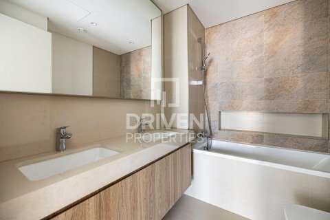 Apartment in Zabeel, Dubai 2 bedrooms, 101.26 sq.m. № 129371 - photo 9